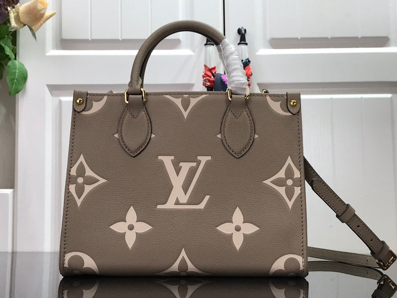 LOV - Luxurious Totes - 2486