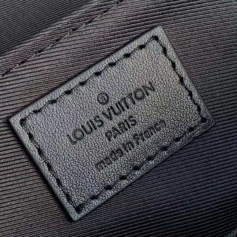 LOV - Luxurious Totes - 2125