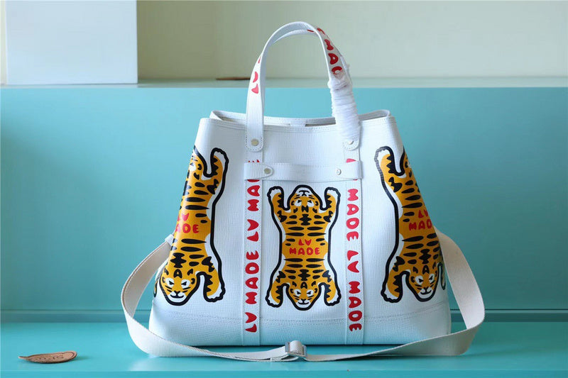 Lux-Totes - LOV Bags - 1120