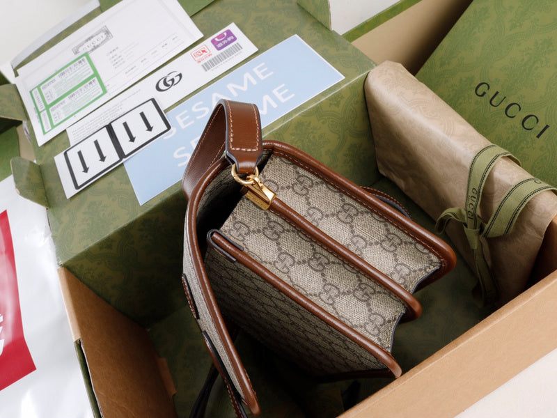 GUI - Luxurious Totes - 763