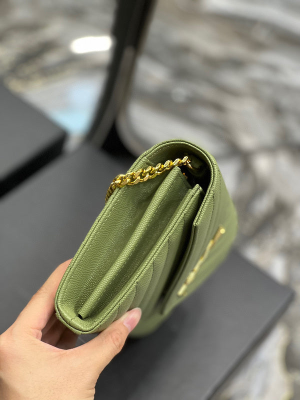 Luxurious Totes - Latest - 8059