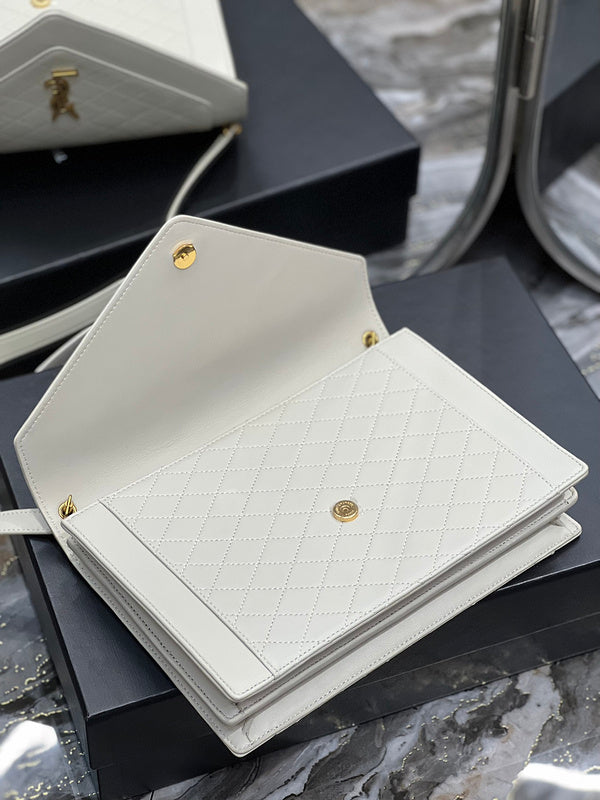 Luxurious Totes - Latest - 8274