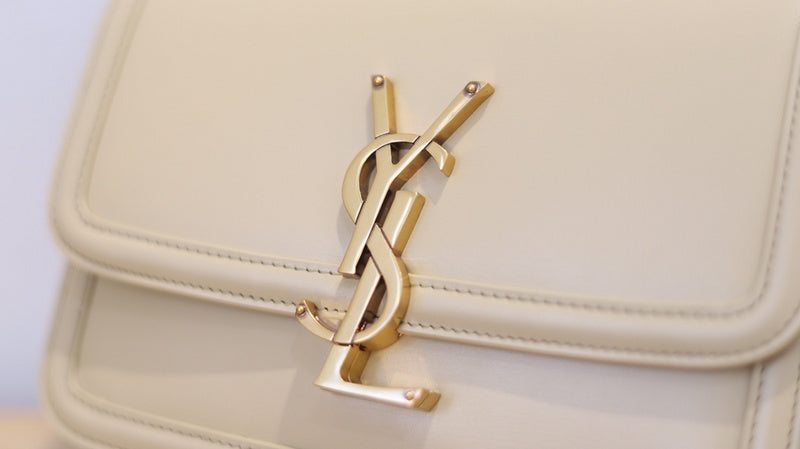 Luxurious Totes - Latest - 9506