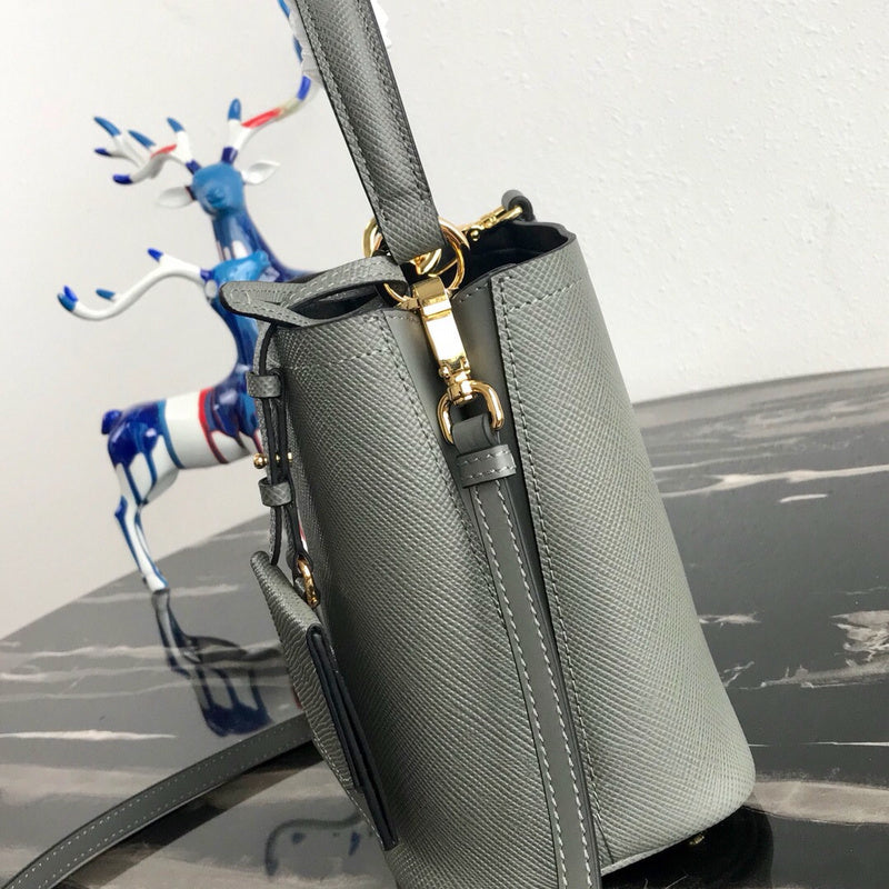Luxurious Totes - Latest - 4660
