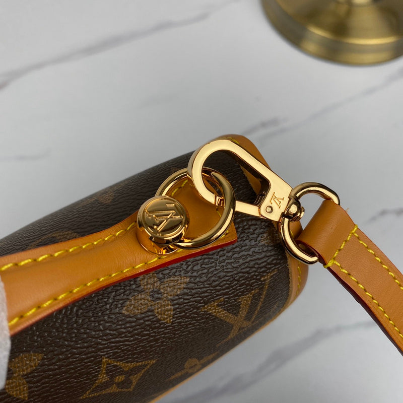 LOV - Luxurious Totes - 2207