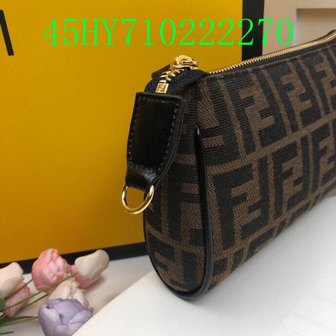 GC - Shoulder - 2853