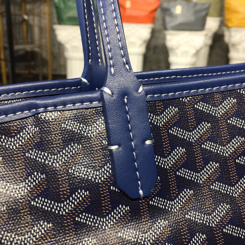 Lux-Totes - GOD Bags - 221