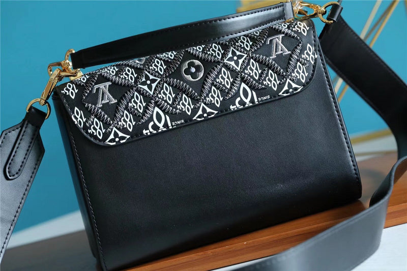 Lux-Totes - LOV Bags - 1001