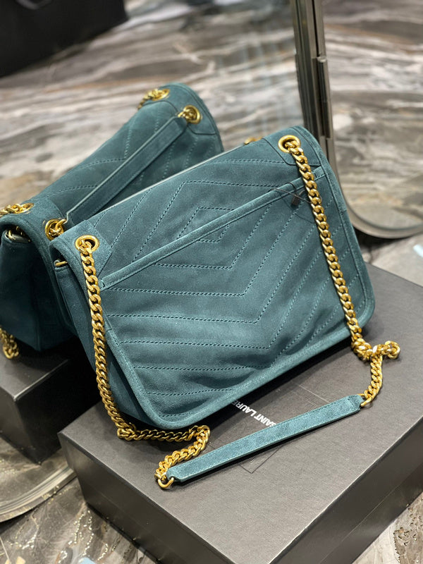 Luxurious Totes - Latest - 8530