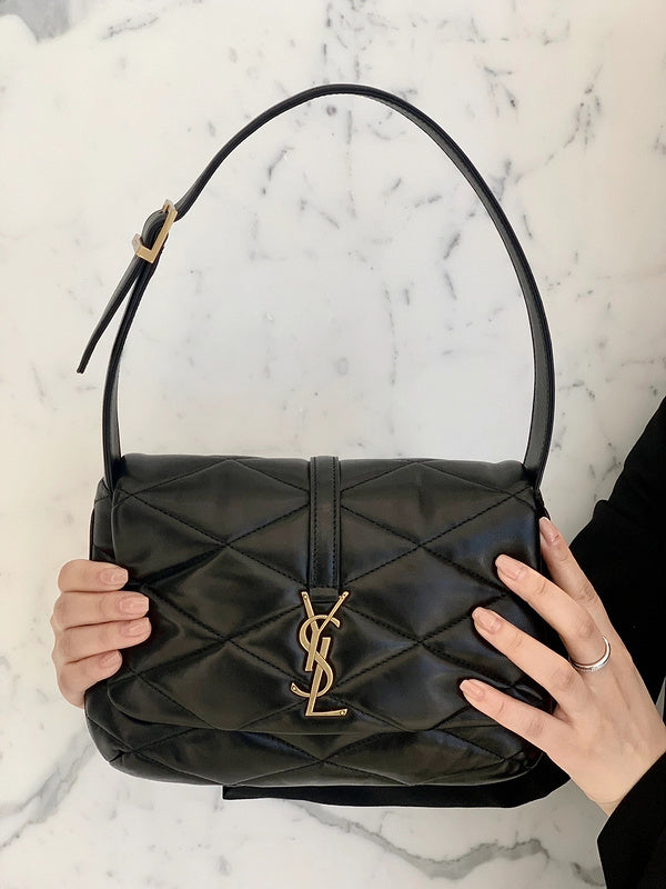 Luxurious Totes - Latest - 8002