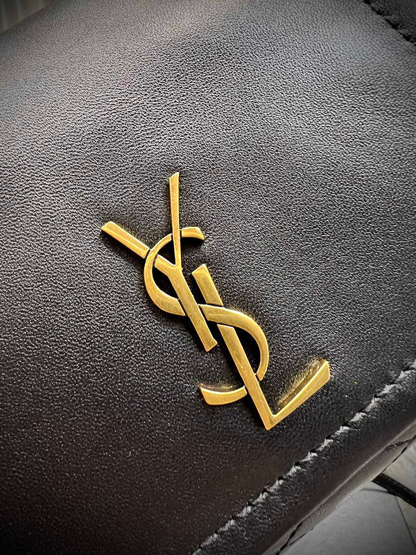 Luxurious Totes - Latest - 8515