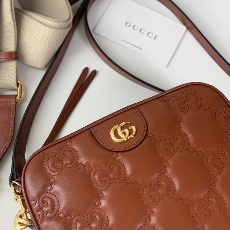 GUI - Luxurious Totes - 906