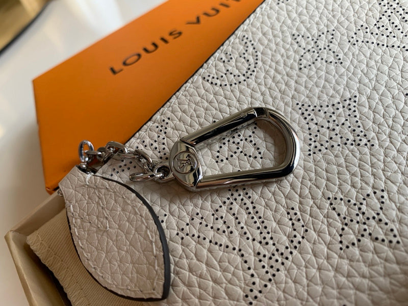 Luxurious Totes - Latest - 827