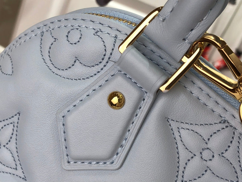 LOV - Luxurious Totes - 1588