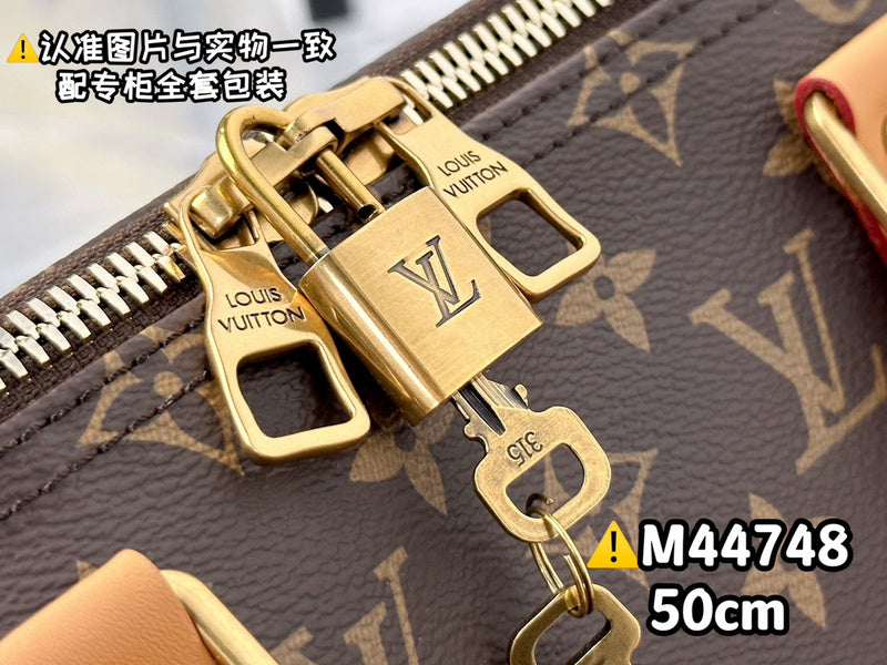 LOV - Luxurious Totes - 157