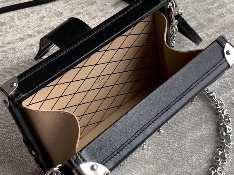 LOV - Luxurious Totes - 884