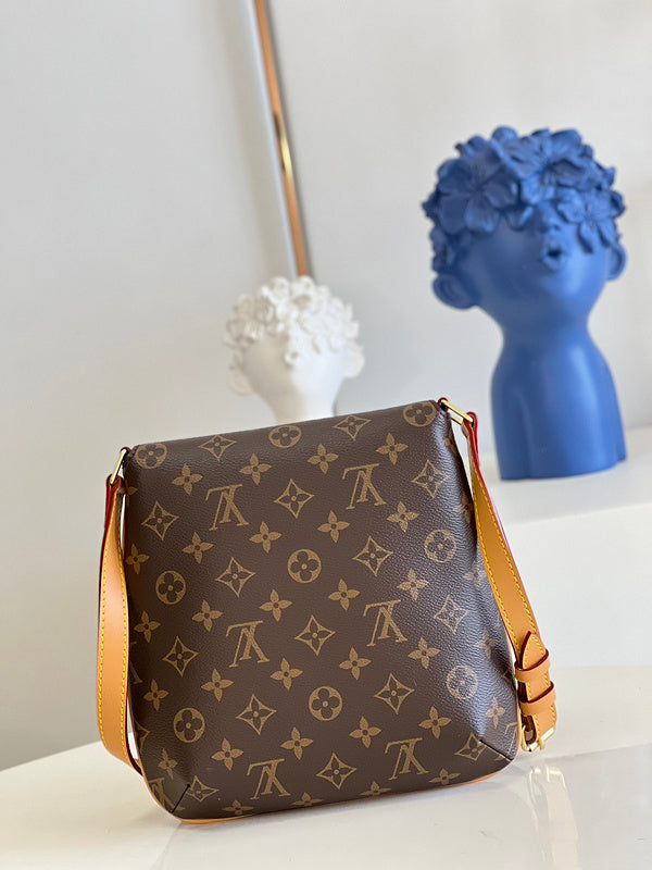 LOV - Luxurious Totes - 1270
