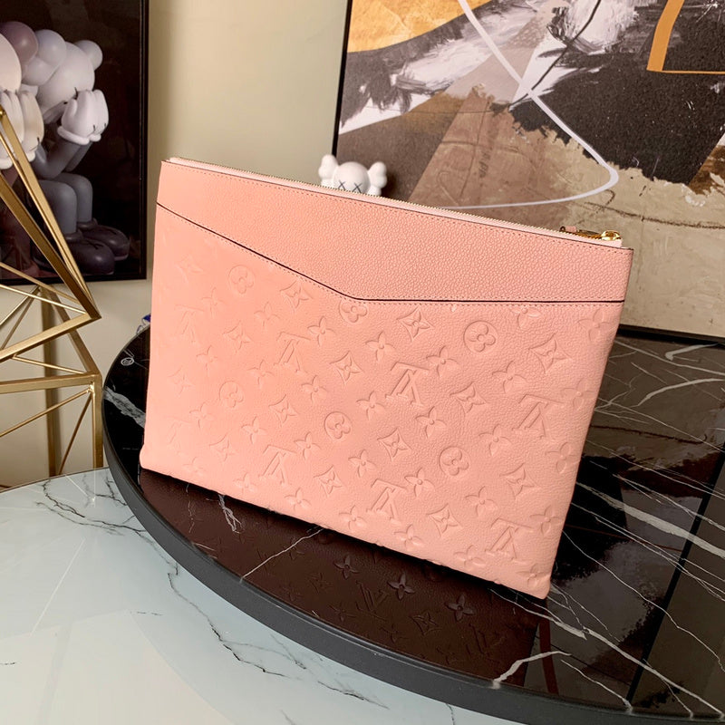 LOV - Luxurious Totes - 589
