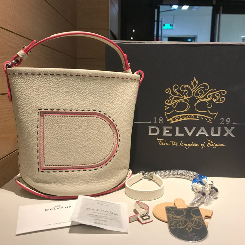 Luxurious Totes - Latest - 6084