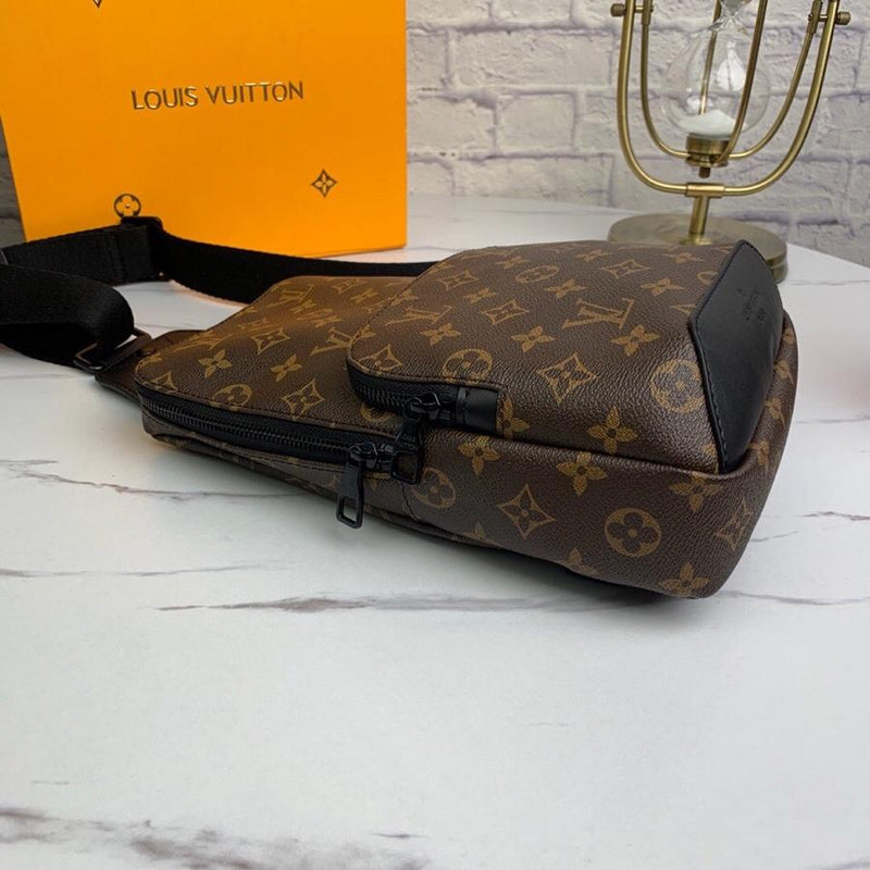 LOV - Luxurious Totes - 2681