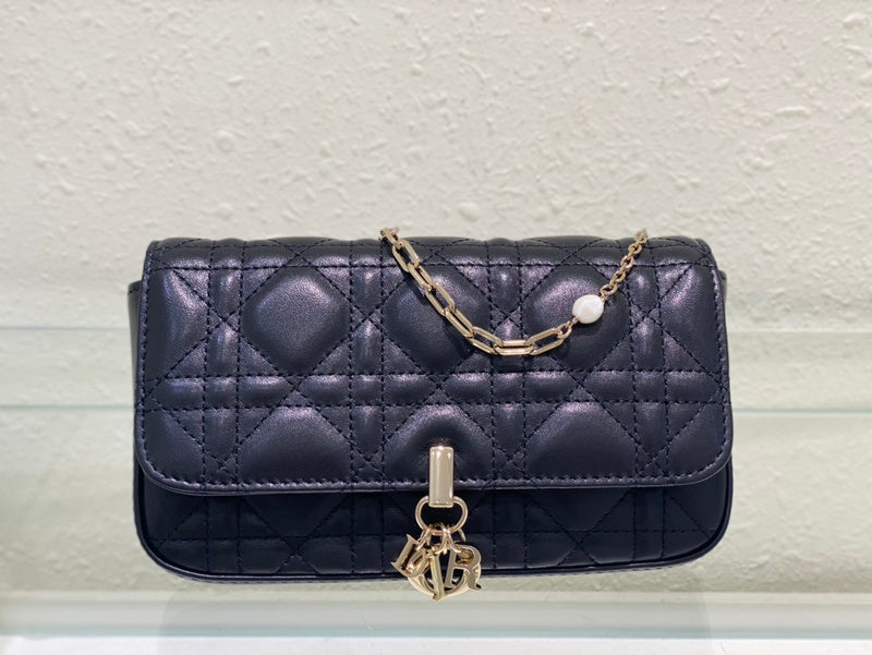 Luxurious Totes - Latest - 6195