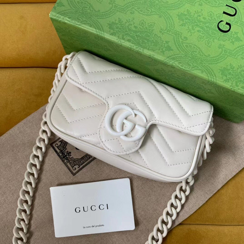 GUI - Luxurious Totes - 940