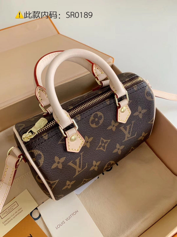Luxurious Totes - Latest - 9699