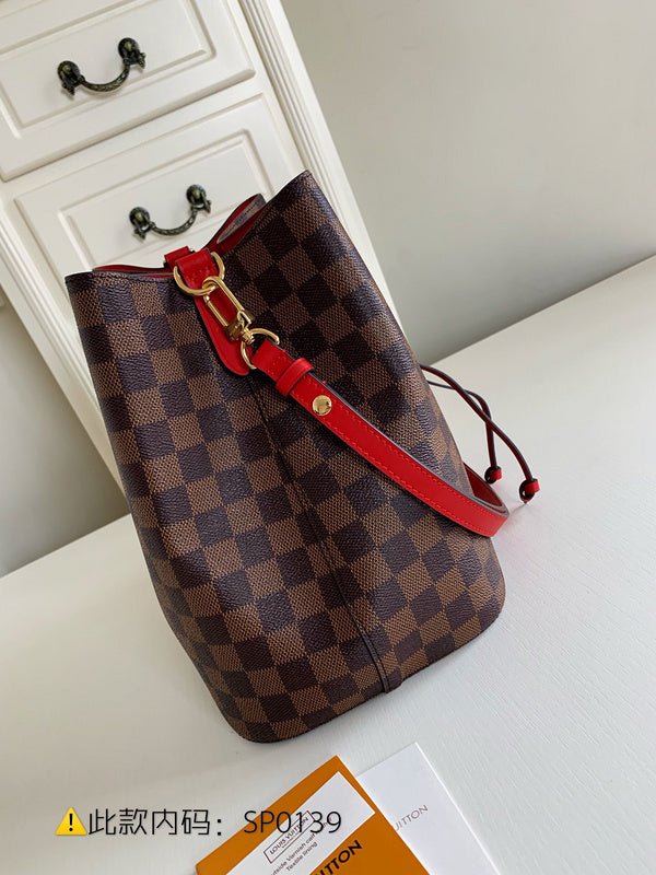 Luxurious Totes - Latest - 9764