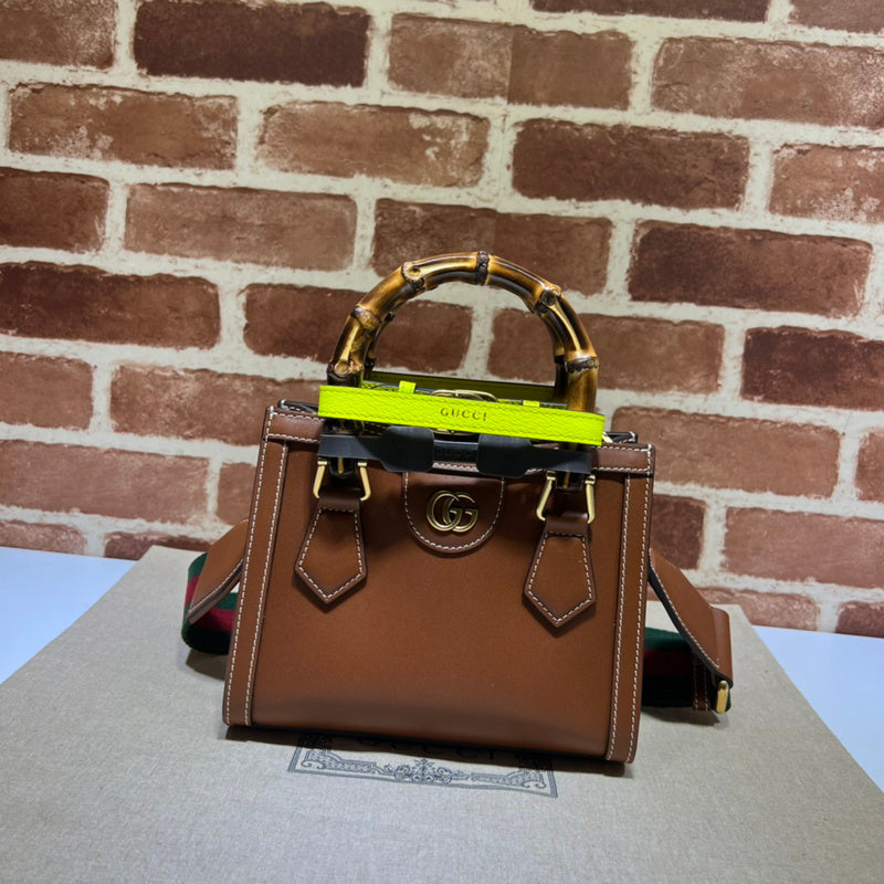 GUI - Luxurious Totes - 674