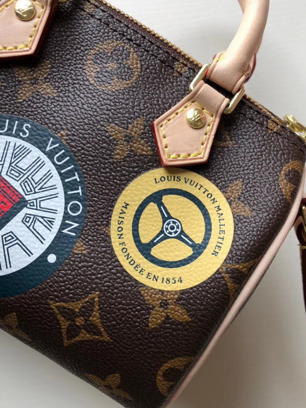Luxurious Totes - Latest - 9700