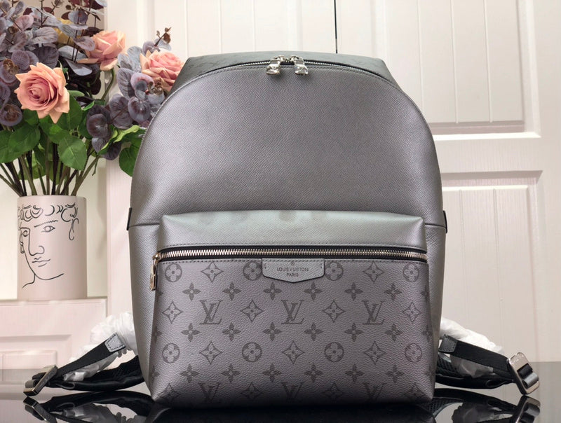 LOV - Luxurious Totes - 1596