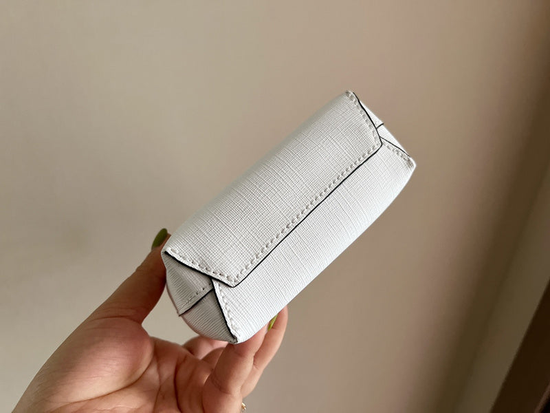 Luxurious Totes - BGA2 Bags - 068