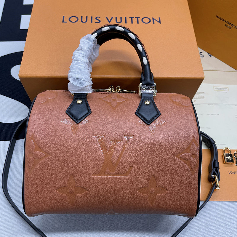 Lux-Totes - LOV Bags - 1318