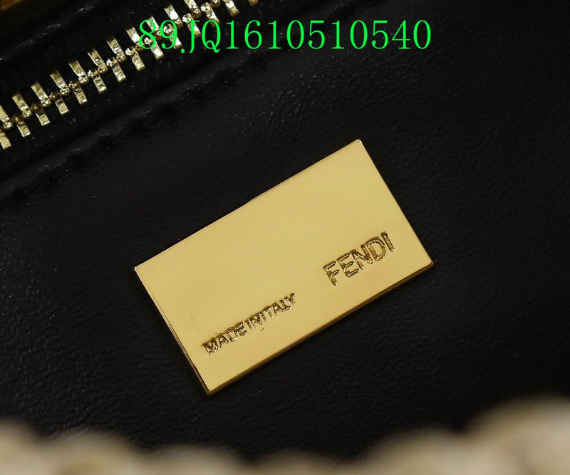 GC - Shoulder - 2929
