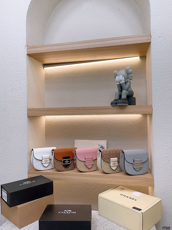 Luxurious Totes - CCH2 Bags - 007