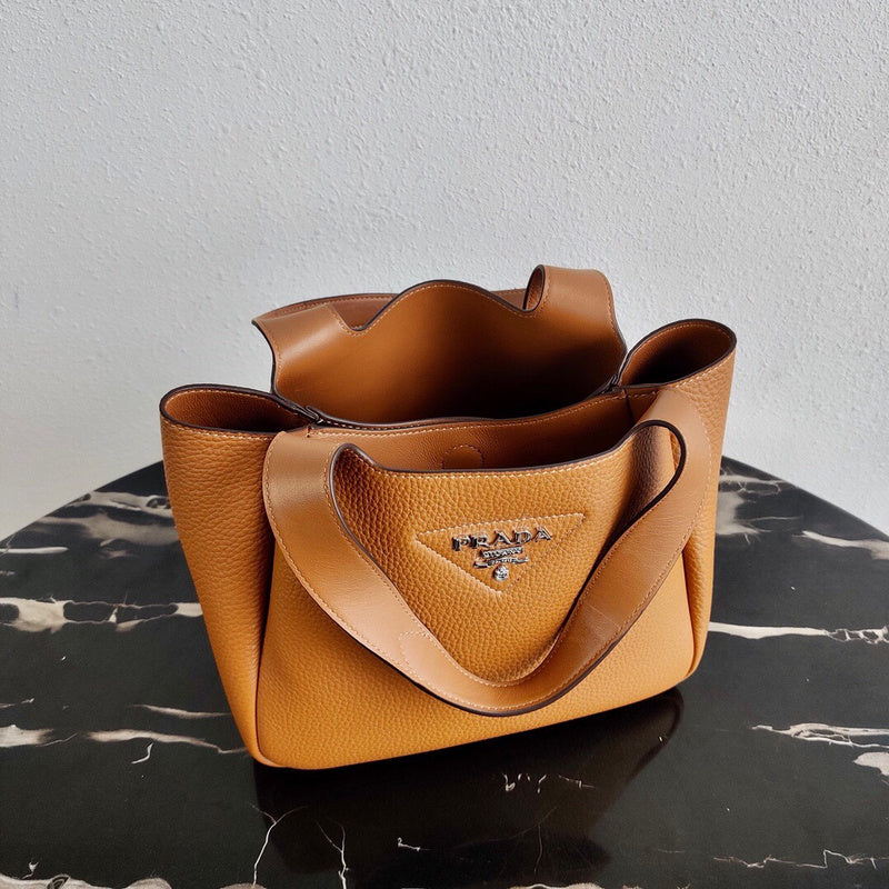 Luxurious Totes - Latest - 4613