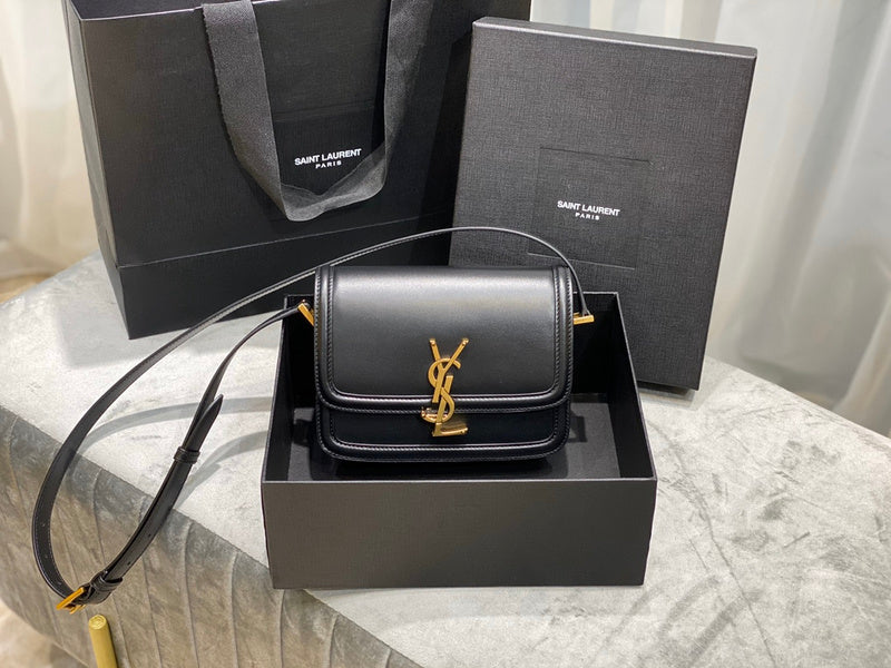 Luxurious Totes - Latest - 8200