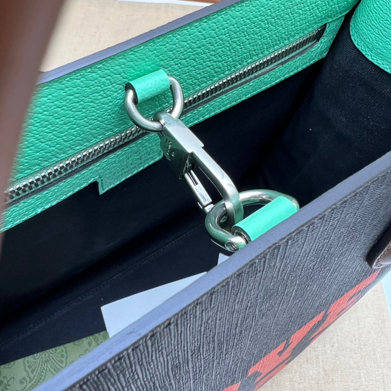 GUI - Luxurious Totes - 226
