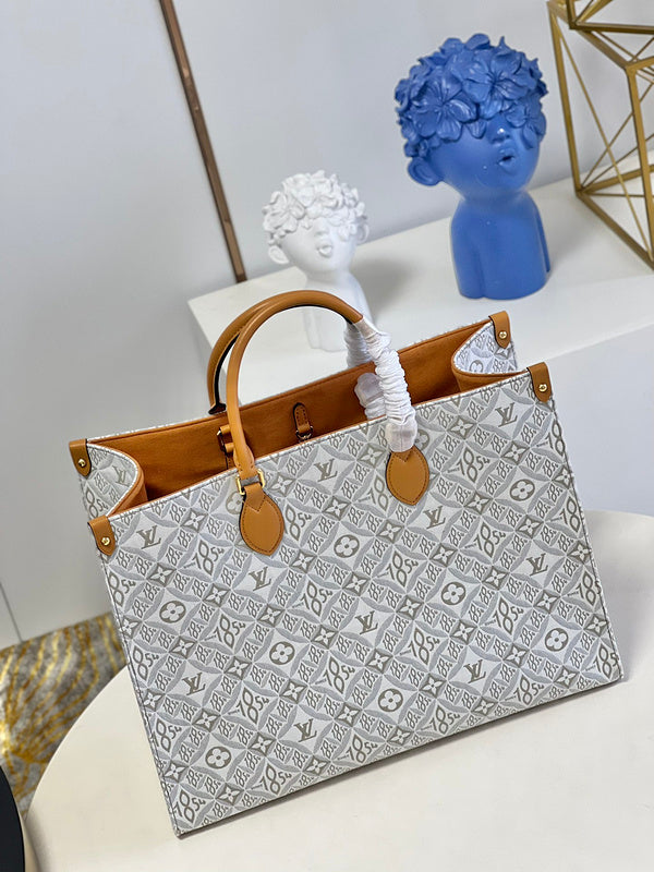 LOV - Luxurious Totes - 2012