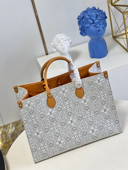LOV - Luxurious Totes - 2012