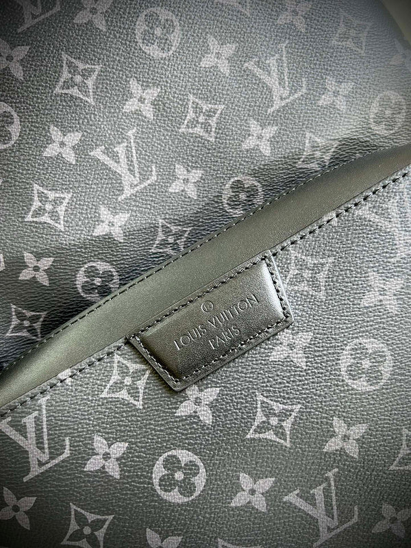LOV - Luxurious Totes - 2056