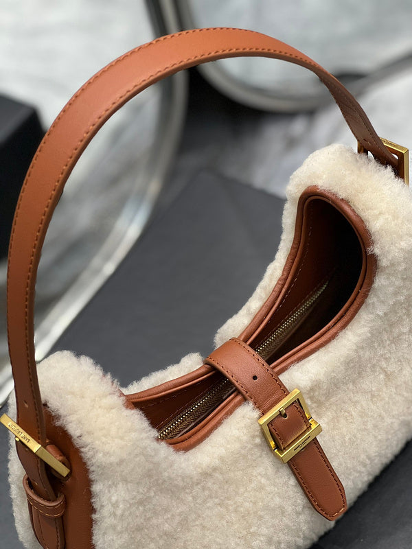 Luxurious Totes - Latest - 8457