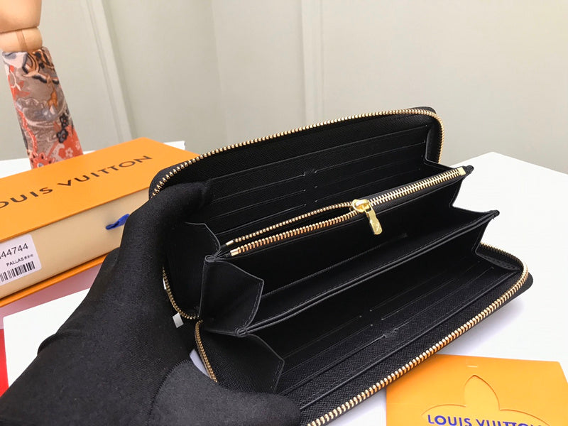 Luxurious Totes - Latest - 725