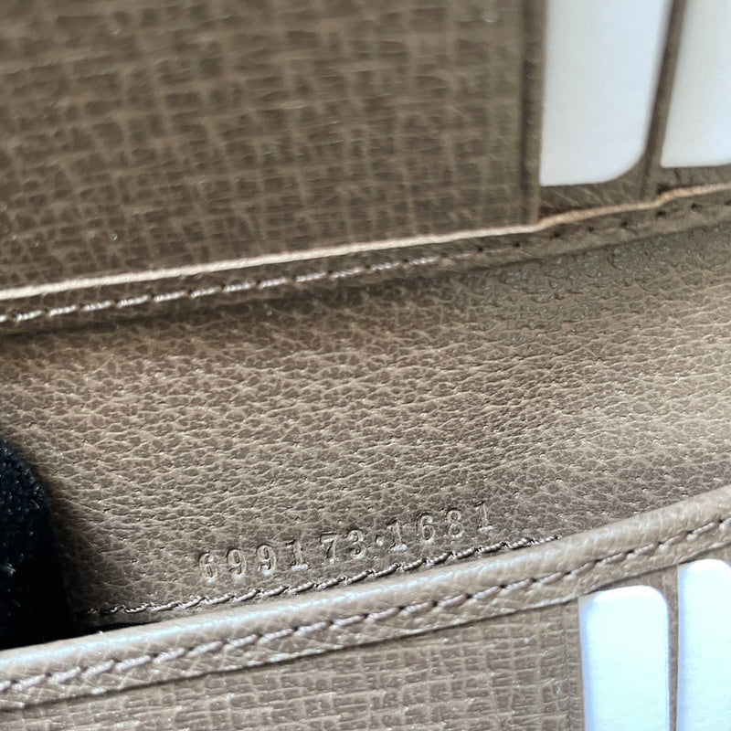GUI - Luxurious Totes - 1072