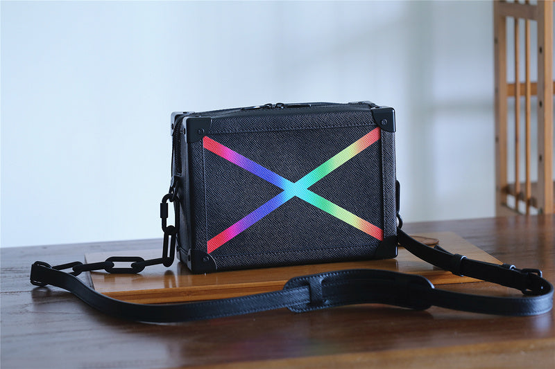 Lux-Totes - LOV Bags - 4080
