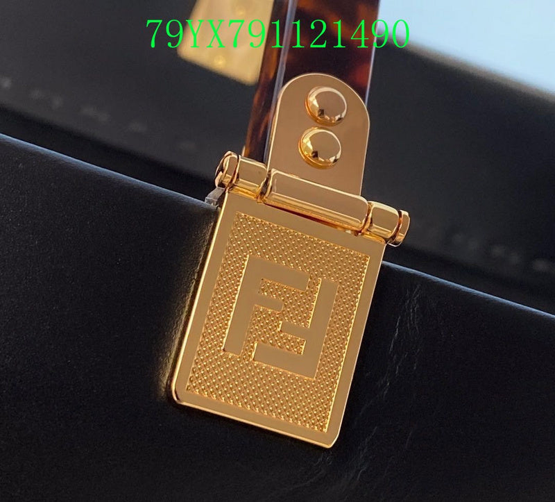GC - Shoulder - 3484