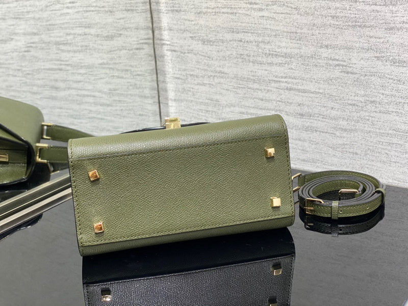 Lux-Totes - HMS Bags - 017