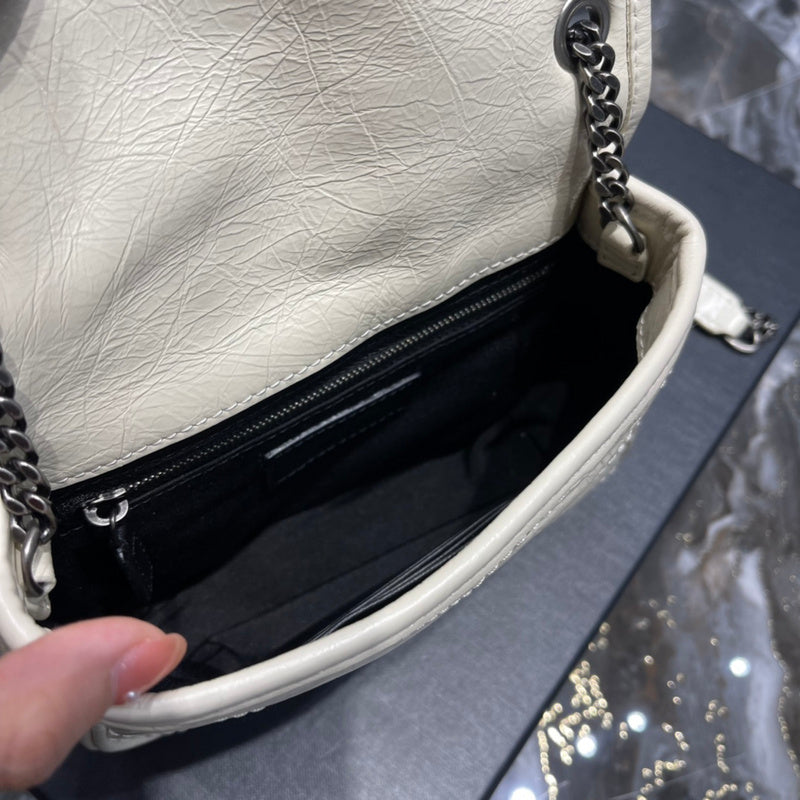 Luxurious Totes - Latest - 8394
