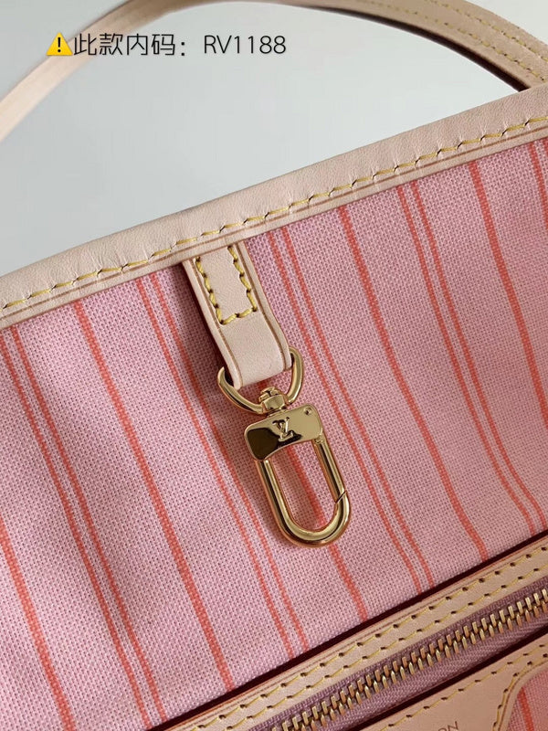 Luxurious Totes - Latest - 2384