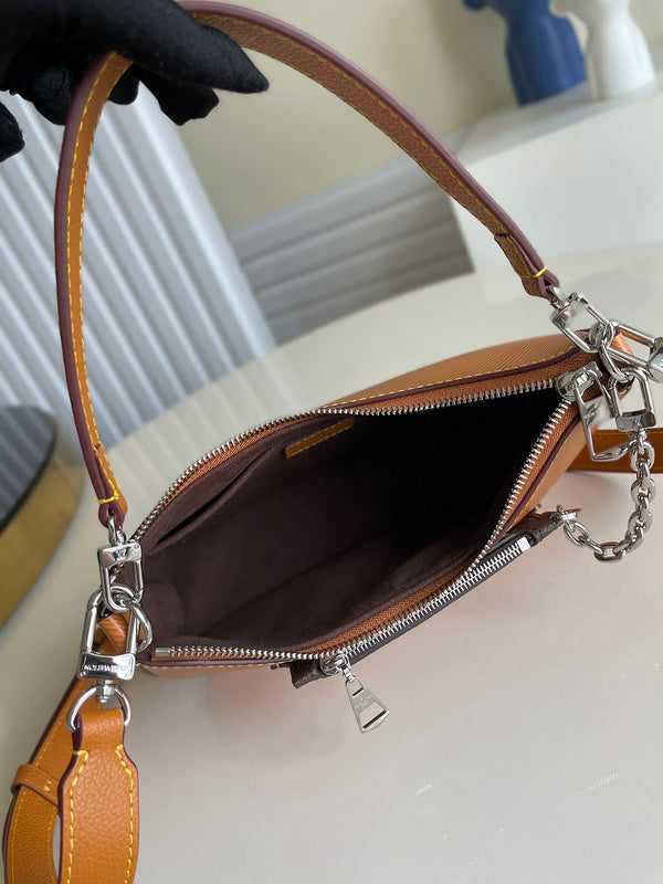LOV - Luxurious Totes - 1787